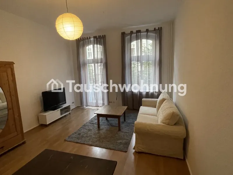 Tauschwohnung: 2-Zimmer-Altbau-Wohnung in Friedrichshain — photo 1